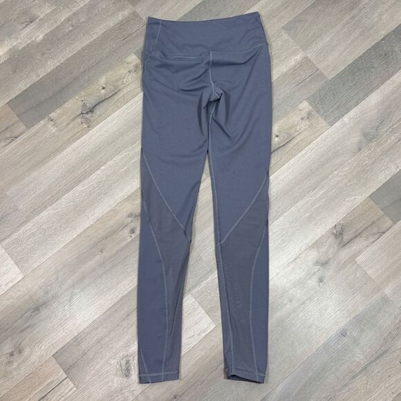 Victoria's Secret Knockout Laser Cut Eyelet Mesh Back Leggings Grey XS Long - Picture 6 of 12